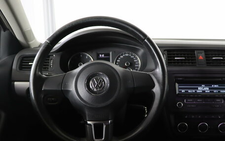 Volkswagen Jetta VI, 2013 год, 749 990 рублей, 10 фотография