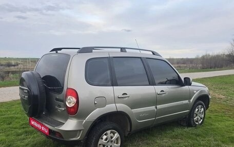 Chevrolet Niva I рестайлинг, 2015 год, 405 000 рублей, 4 фотография