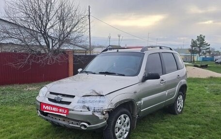 Chevrolet Niva I рестайлинг, 2015 год, 405 000 рублей, 5 фотография