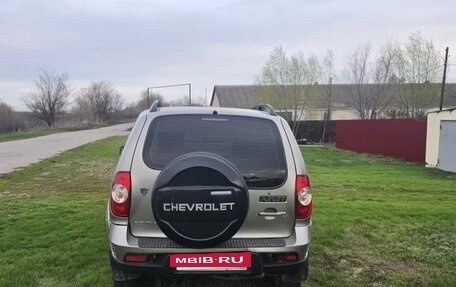 Chevrolet Niva I рестайлинг, 2015 год, 405 000 рублей, 7 фотография