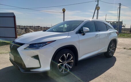 Lexus RX IV рестайлинг, 2018 год, 4 300 000 рублей, 9 фотография