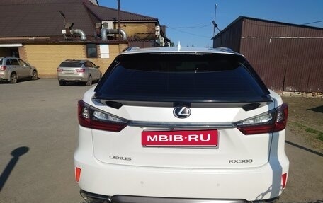 Lexus RX IV рестайлинг, 2018 год, 4 300 000 рублей, 10 фотография