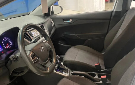 Hyundai Solaris II рестайлинг, 2020 год, 1 025 000 рублей, 9 фотография