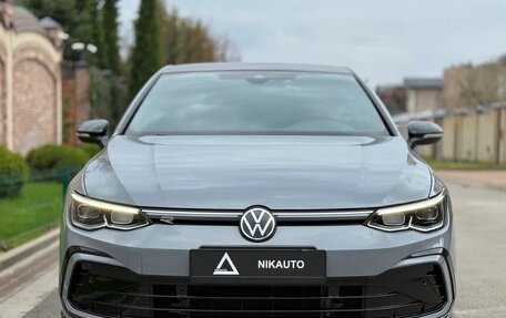 Volkswagen Golf VIII, 2022 год, 2 690 000 рублей, 2 фотография