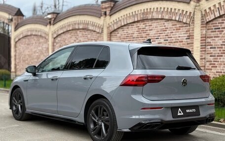 Volkswagen Golf VIII, 2022 год, 2 690 000 рублей, 3 фотография