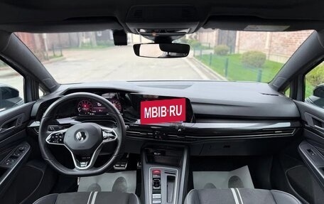 Volkswagen Golf VIII, 2022 год, 2 690 000 рублей, 12 фотография