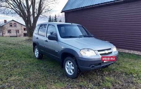 Chevrolet Niva I рестайлинг, 2014 год, 520 000 рублей, 2 фотография