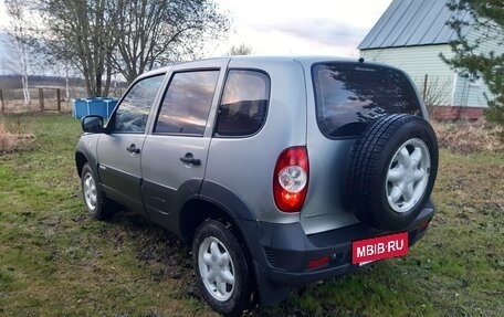 Chevrolet Niva I рестайлинг, 2014 год, 520 000 рублей, 4 фотография