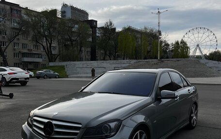 Mercedes-Benz C-Класс, 2011 год, 1 450 000 рублей, 2 фотография
