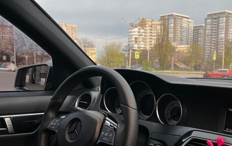 Mercedes-Benz C-Класс, 2011 год, 1 450 000 рублей, 20 фотография