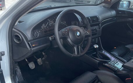 BMW 5 серия, 1998 год, 850 000 рублей, 13 фотография