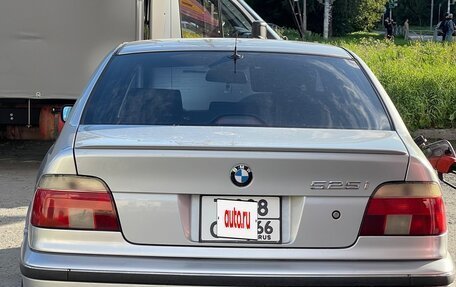 BMW 5 серия, 1998 год, 850 000 рублей, 17 фотография