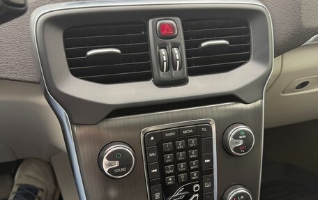 Volvo V40 II рестайлинг, 2015 год, 1 350 000 рублей, 12 фотография