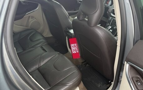 Volvo V40 II рестайлинг, 2015 год, 1 350 000 рублей, 19 фотография