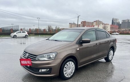 Volkswagen Polo VI (EU Market), 2017 год, 1 240 000 рублей, 2 фотография