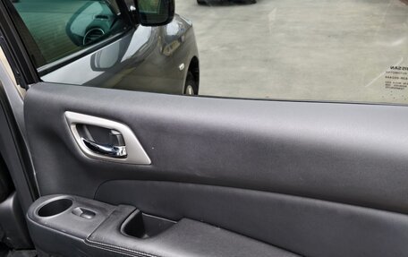 Nissan Pathfinder, 2014 год, 1 450 000 рублей, 18 фотография