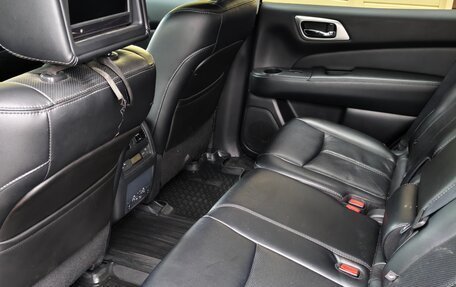 Nissan Pathfinder, 2014 год, 1 450 000 рублей, 23 фотография