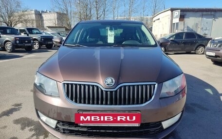 Skoda Octavia, 2017 год, 1 249 000 рублей, 2 фотография