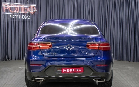 Mercedes-Benz GLC Coupe, 2017 год, 2 898 000 рублей, 6 фотография