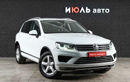 Volkswagen Touareg III, 2016 год, 3 280 000 рублей, 4 фотография