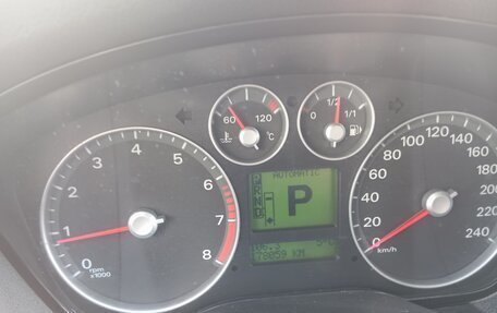 Ford Focus II рестайлинг, 2006 год, 580 000 рублей, 2 фотография