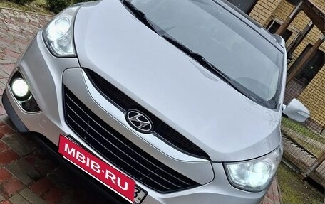 Hyundai ix35 I рестайлинг, 2011 год, 1 400 000 рублей, 4 фотография