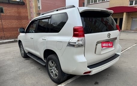 Toyota Land Cruiser Prado 150 рестайлинг 2, 2011 год, 3 200 000 рублей, 3 фотография