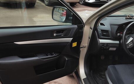 Subaru Outback IV рестайлинг, 2011 год, 1 250 000 рублей, 10 фотография