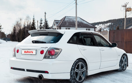 Toyota Altezza, 2002 год, 950 000 рублей, 10 фотография