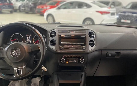 Volkswagen Tiguan I, 2012 год, 863 000 рублей, 9 фотография