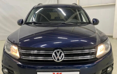 Volkswagen Tiguan I, 2012 год, 863 000 рублей, 3 фотография