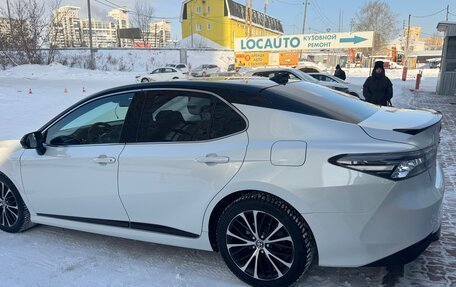 Toyota Camry, 2020 год, 2 950 000 рублей, 7 фотография