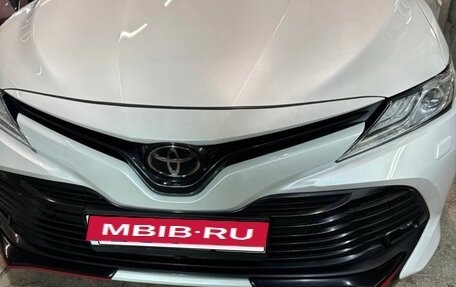 Toyota Camry, 2020 год, 2 950 000 рублей, 5 фотография
