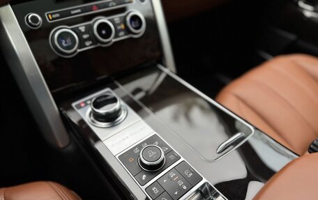 Land Rover Range Rover IV рестайлинг, 2017 год, 5 890 000 рублей, 34 фотография