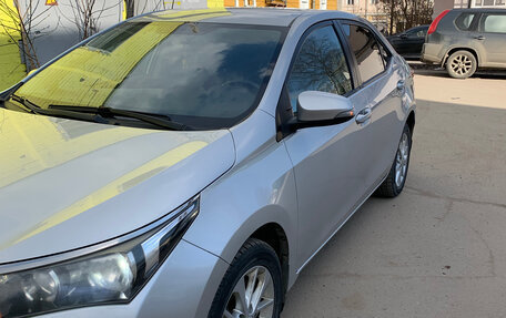 Toyota Corolla, 2014 год, 1 150 000 рублей, 2 фотография