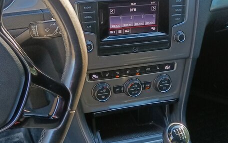 Volkswagen Golf VII, 2013 год, 950 000 рублей, 4 фотография
