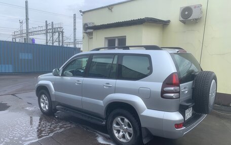 Toyota Land Cruiser Prado 120 рестайлинг, 2007 год, 1 850 000 рублей, 3 фотография