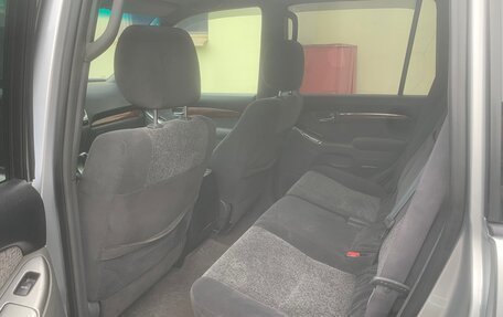 Toyota Land Cruiser Prado 120 рестайлинг, 2007 год, 1 850 000 рублей, 9 фотография