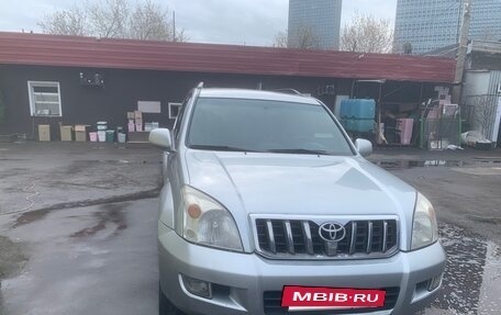 Toyota Land Cruiser Prado 120 рестайлинг, 2007 год, 1 850 000 рублей, 5 фотография