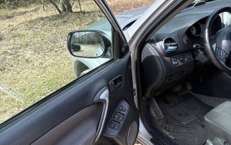 Toyota RAV4, 2004 год, 850 000 рублей, 6 фотография