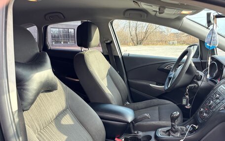 Opel Astra J, 2011 год, 850 000 рублей, 7 фотография