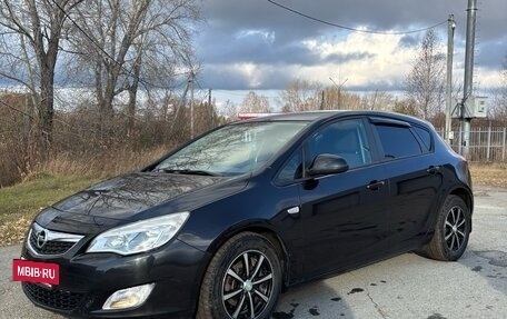 Opel Astra J, 2011 год, 850 000 рублей, 6 фотография