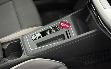 Volkswagen Golf VII, 2020 год, 2 399 000 рублей, 21 фотография