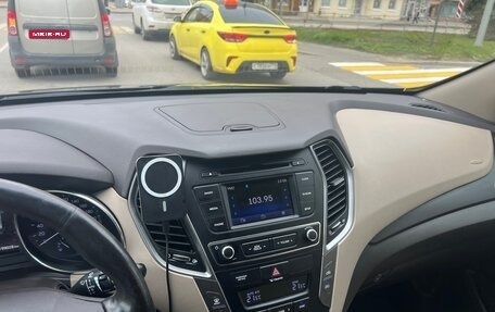 Hyundai Santa Fe III рестайлинг, 2016 год, 1 980 000 рублей, 1 фотография