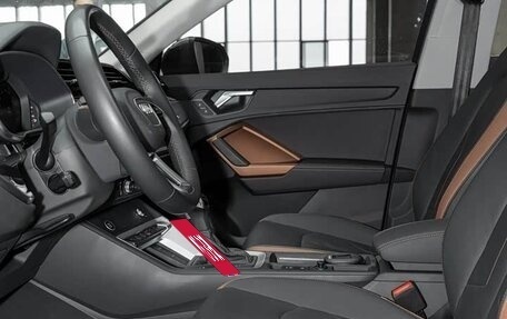 Audi Q3, 2023 год, 2 580 000 рублей, 16 фотография