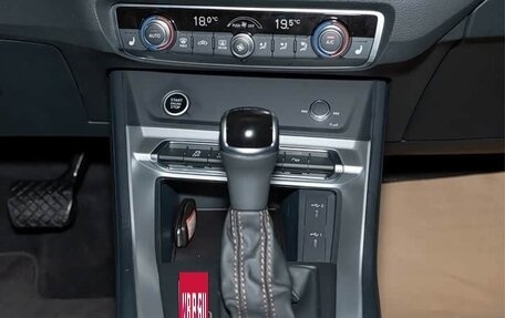 Audi Q3, 2023 год, 2 580 000 рублей, 15 фотография