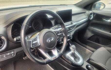 KIA Cerato IV, 2021 год, 2 100 000 рублей, 11 фотография