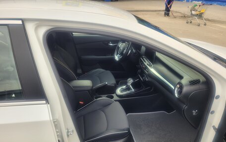 KIA Cerato IV, 2021 год, 2 100 000 рублей, 15 фотография