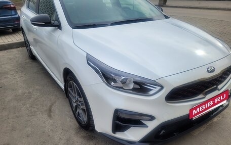 KIA Cerato IV, 2021 год, 2 100 000 рублей, 3 фотография