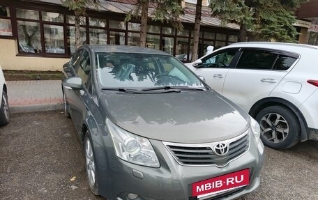 Toyota Avensis III рестайлинг, 2009 год, 1 000 000 рублей, 5 фотография